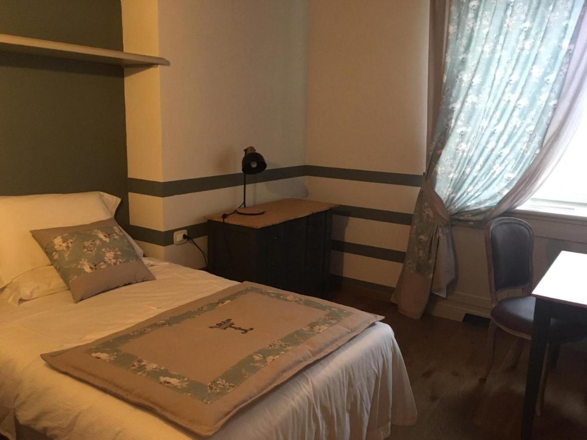 Marchesi Incisa Winery Lodge Rocchetta Tanaro Bagian luar foto