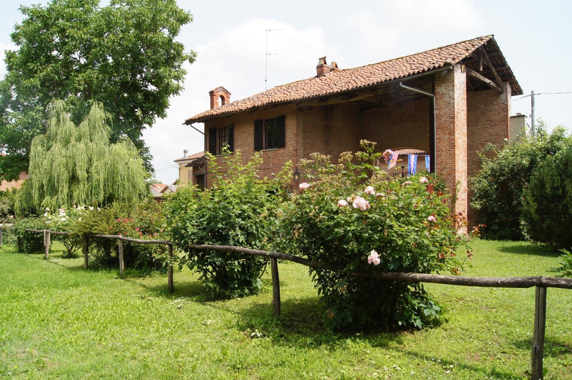Marchesi Incisa Winery Lodge Rocchetta Tanaro Bagian luar foto